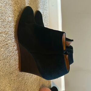 Halogen black booties